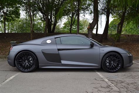 Audi r8 mattschwarz modellauto fertigmodell welly 1 24. Audi Daily on Twitter: "Grey Matte Audi R8 V10 Plus