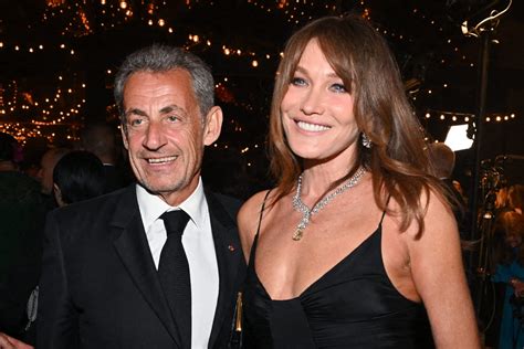 Carla Bruni Et Nicolas Sarkozy Leur Aventure Passionnante Dans Un Château