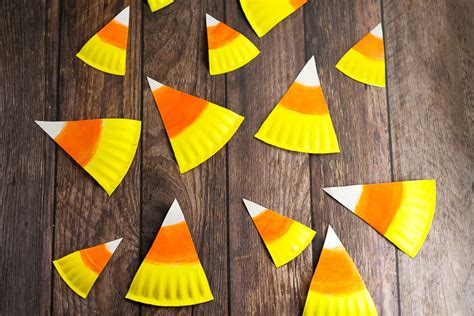 Easy Paper Plate Candy Corn Banner Tutorial The Gracious