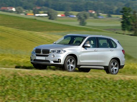 Each has a different horsepower rating how does the 2018 bmw x5 drive? New 2018 BMW X5 eDrive - Price, Photos, Reviews, Safety ...