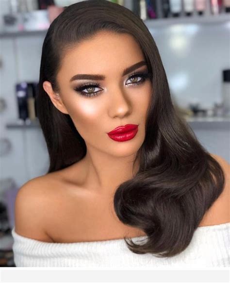 Red Lips And Hair Good Combination Red Lips Makeup Look Bridal