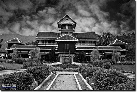 Seri menanti royal museum (muzium diraja seri menanti). Istana Seri Menanti, Negeri Sembilan | n a z z i m | Flickr