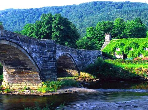 ❤ get the best beautiful desktop wallpaper on wallpaperset. Hd Beautiful Fairytale Scenery Desktop Wallpaper 2560x1600 ...