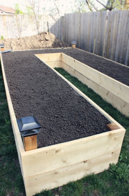 They will allow you to moderate the amount of soil and water drainage and hence getting the ideal conditions for healthy plant growth. 65+ DIY Elevated Garden Beds You Can Build in a Day