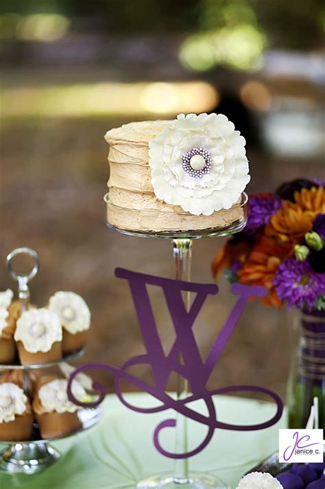 Rustic Small Wedding Cake With Ruffled Flowers