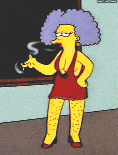 Patty And Selma Bouvier Gifs Find Share On Giphy