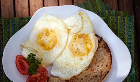 If sausage, bacon and egg is your idea of a hearty breakfast to set you up for the day, this is one recipe you should definitely try. Fried Eggs Recipe | Incredible Egg