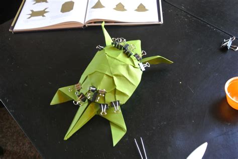The Midnight Carver Wet Folding Cardstock Origami Turtle