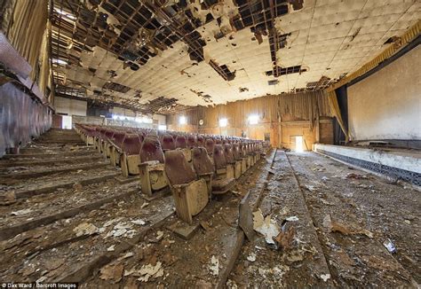 Thailand Movie Theatre Abandoned For 35 Years In Stunning Photos