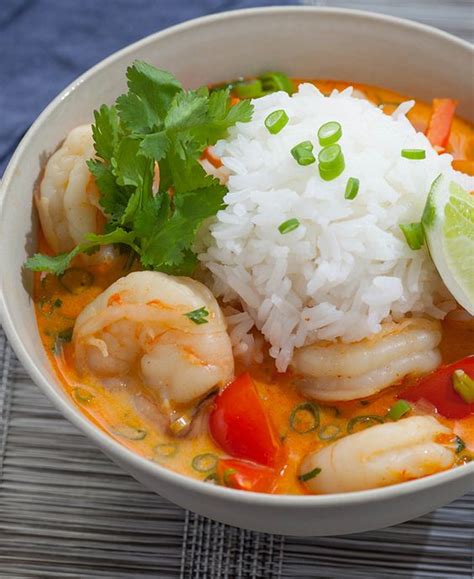 Don that trench coat you never make a special drink, dinner, or dessert, go swimming in an indoor pool, make a mud pit. 40 Rainy Day Dinner Ideas to Keep you Warm