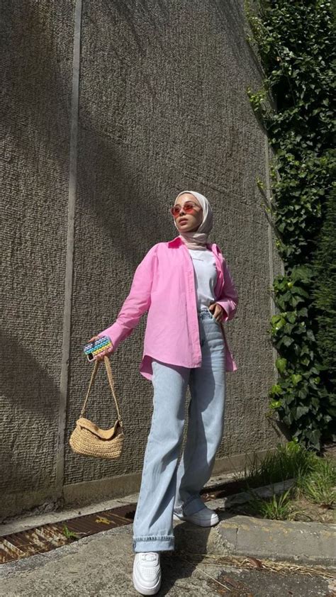 Omna nematov adlı kullanıcının Hijabs panosundaki Pin 2022 Mütevazı