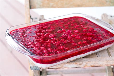 With christmas coming, your children may be invited to bring food for their class holiday party. Raspberry Pretzel Jello Salad - A Slice of Style