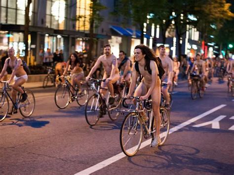 Chicago World Naked Bike Ride Sex Photo