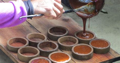 Sekedar informasi, materi perubahan wujud pada benda padat ini juga sedang kakak ajarkan kepada para siswa di sekolah. Contoh Perubahan Wujud Benda yang Terdapat Disekitar Kita ...