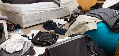Ask The Expert Dealing With A Messy Boys Bedroom