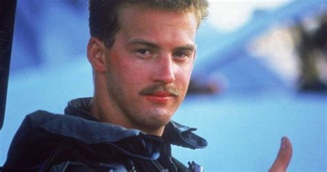 During a skit for the late show with stephen colbert, anthony pitched the idea of goose's return to the big screen. Miles Teller blir Gooses son i "Top Gun: Maverick" | MovieZine