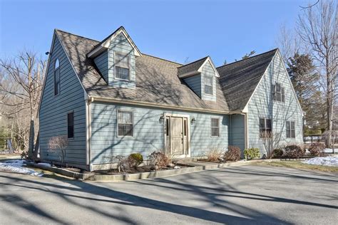 1286 West St Stoughton Ma 02072 Mls 72791397 Redfin