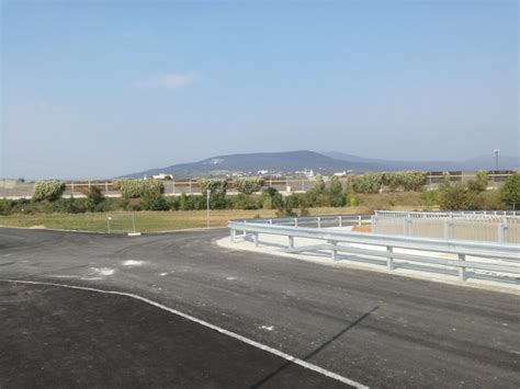 Ab 03.08.2020 ist der nördliche teil der sillschlucht aufgrund von bauarbeiten bis auf weiteres nicht mehr daswegenetz flussaufwärts im südlichen bereich der sillschlucht sowie die panoramarunde. Eisenbahnbrücke - Thema auf meinbezirk.at