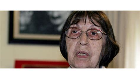 ''bu hanıma haddini bildiriniz'' çağrısı.! Rahşan Ecevit: Davutoğlu'nun eşim adına özür dileme hakkı ...