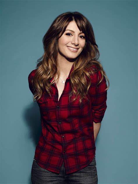 65 Hot Pictures Of Nasim Pedrad Are Delight For Fans The Viraler