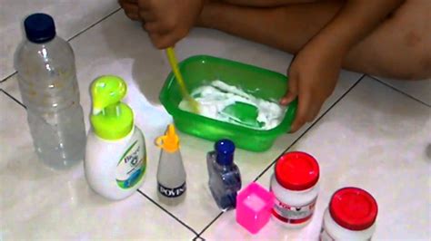 Membuat slime bersama buah hati dapat dilakukan di rumah dengan bahan sederhana dan cara yang mudah. Baru 21+ Cara Membuat Slime