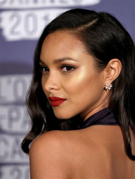 Top 10 Hottest Black Beauty Models | Most Beautiful & Sexiest Black