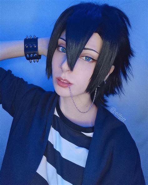 Stunning Miyamura Cosplay