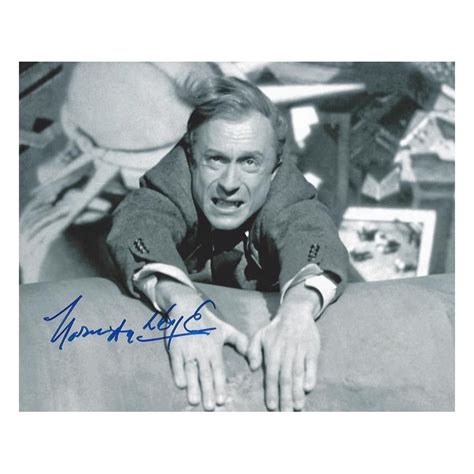 Norman lloyd (born norman perlmutter; Autographe Norman LLOYD