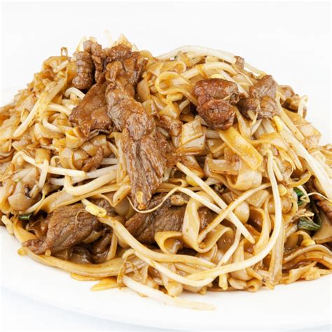 Dry Fried Rice Noodles With Beef Tai Hong Chinese