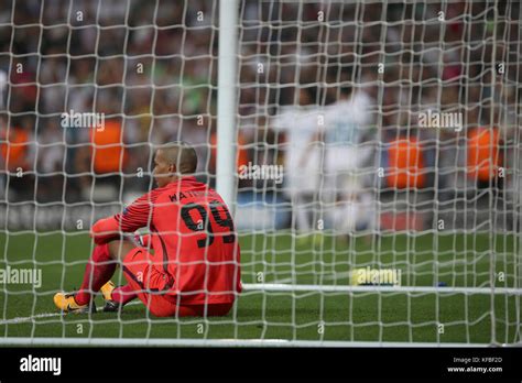 Madrid Spain Apoel Goalkeeper After Ramos Scored 3 0 Defending