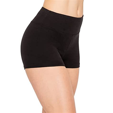 13 Best Volleyball Shorts For Women In 2022 With Reviews