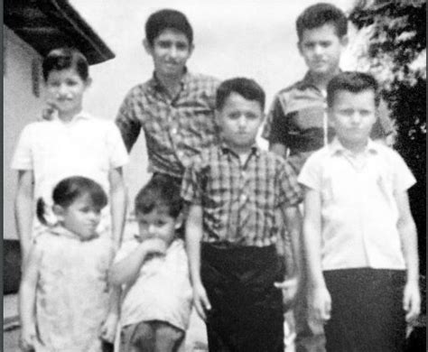 Infancia De Andrés Manuel López Obrador ¿cómo Vivía Amlo Antes De Ser