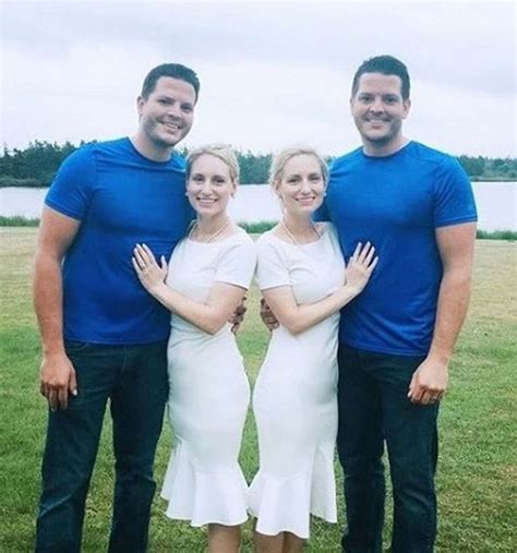 Pregnant Twin Sisters Who Married Identical Brothers Share Sweet Gender