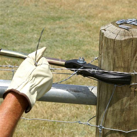 Easy Wire Puller Stay Tuff Fence