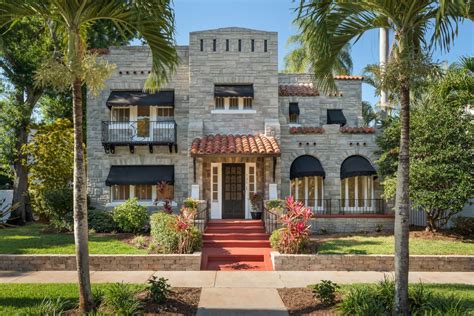 Historic Castle Like House In St Petersburg Florida Heads To Auction