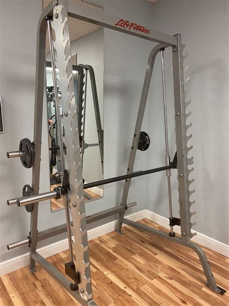 Life Fitness Commercial Smith Machine Squat Rack Excellent Condition