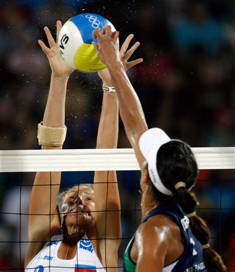 Cool Pictures Women Beach Volleyball In The Olympics
