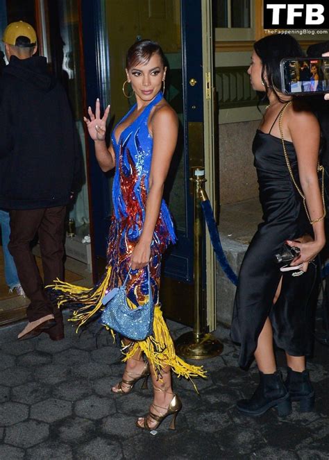Anitta Flaunts Her Sexy Tits Feet As She Arrives At The Met Gala Boom
