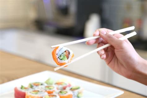 How To Use And Eat With Chopsticks