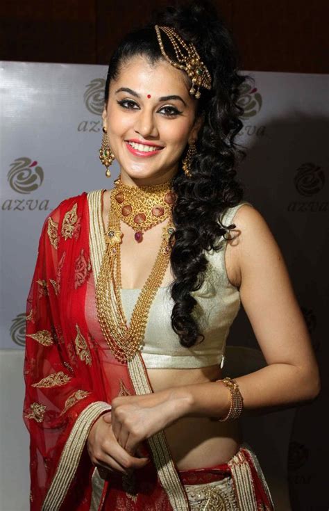 beauty galore hd tapsee pannu incredibly beautiful in indian ethnic wear
