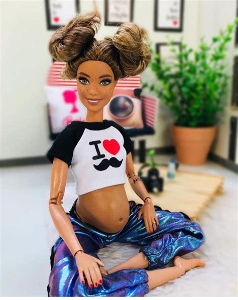 Pin By Bamto Vision Boards On Barbie 🥰 Barbie Fashionista Dolls