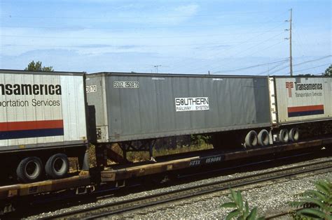 Southern Railway Souz Truck Trailer On Flatcar Tofc Akron 1986