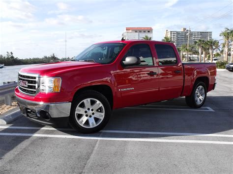 Which used 2007 gmc sierra 1500s are available in my area? drewskinjakester 2007 GMC Sierra 1500 Crew CabSLE Pickup ...