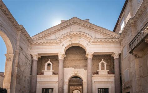 Premium Photo View Of The Peristyle Of The Diocletians Palace In