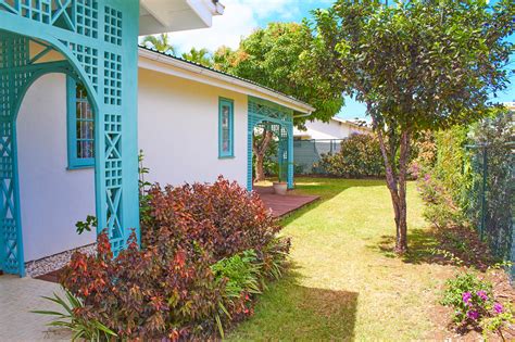 Hummingbird St James Barbados Guesthouses For Rent In Mount Standfast Saint James