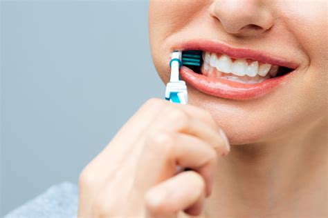 Ağız Bakımı Nasıl Yapılmalıdır Dentaliva