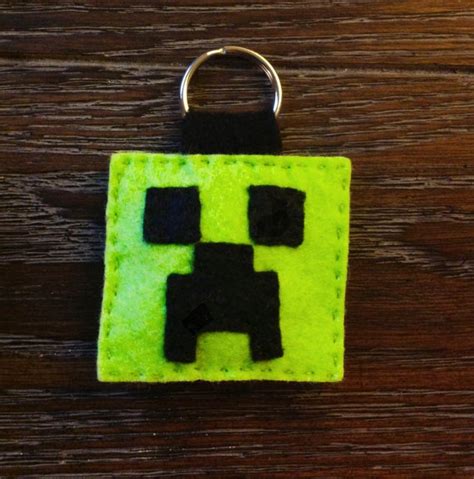 Minecraft Creeper Felt Keychain By Turtlessoup On Etsy 1000