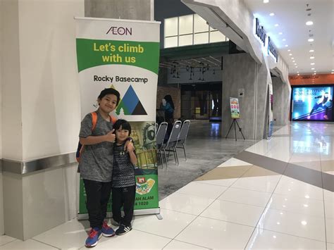 Regardless of any advice you may receive while using this forum, it is your personal responsibility to make sure that you are fully trained to handle the great deal of risk involved in climbing and related activities. Rocky BaseCamp Indoor Wall Climbing Di AEON Shah Alam - T ...