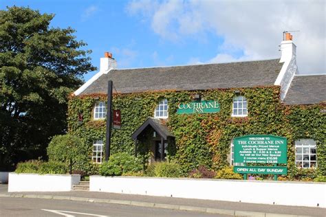 Cochrane Inn Gatehead © Leslie Barrie Geograph Britain And Ireland