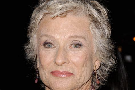 Mort De Cloris Leachman Malcolm